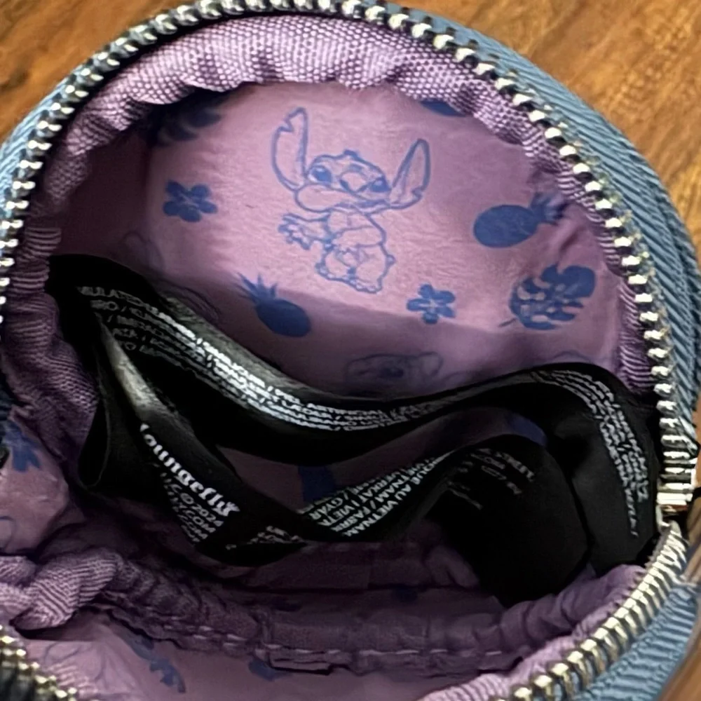 NEW Loungefly Disney Lilo & Stitch Denim Coin Purse Wristlet BoxLunch Exclusive - Picture 7 of 7